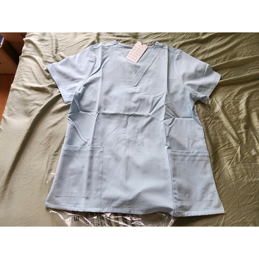 Mandala Women's 6 Pocket Top Sky - Size L